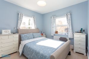 Bedroom- click for photo gallery